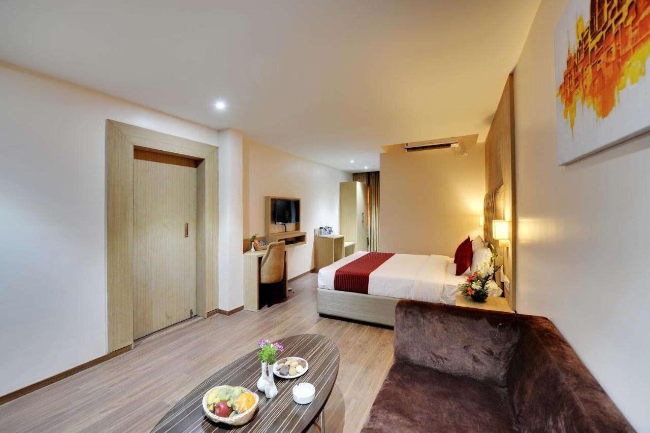 La Sara Pride Hotel