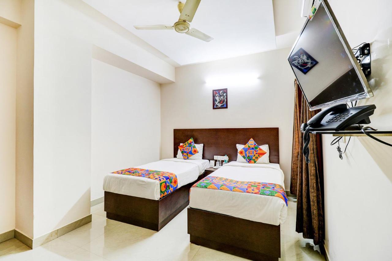 Fabhotel Bali Square Munnekollal