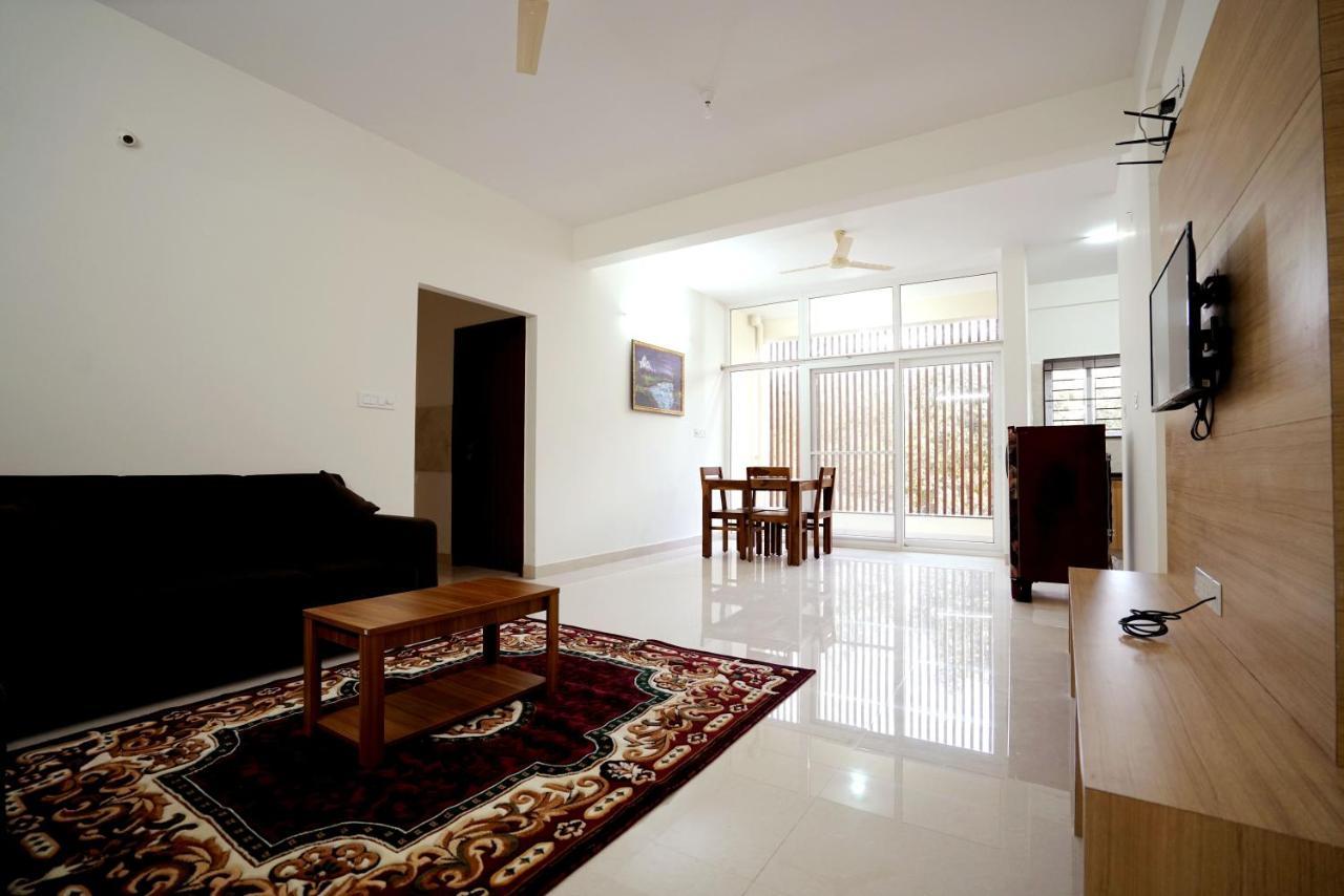Castle Jp Service Apartment