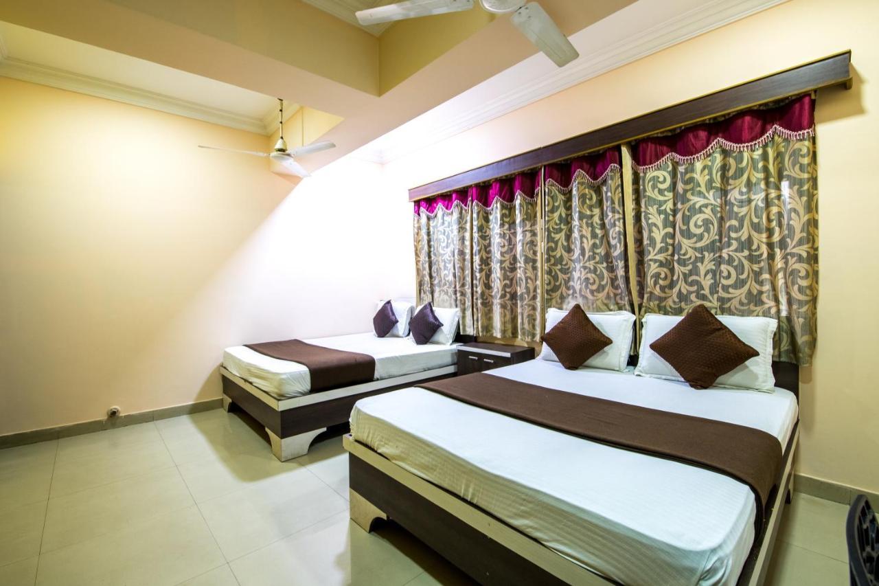 Lusia Hotel *