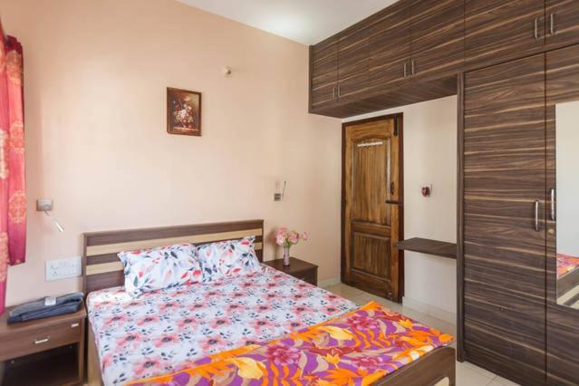 Sampada Apartamento *