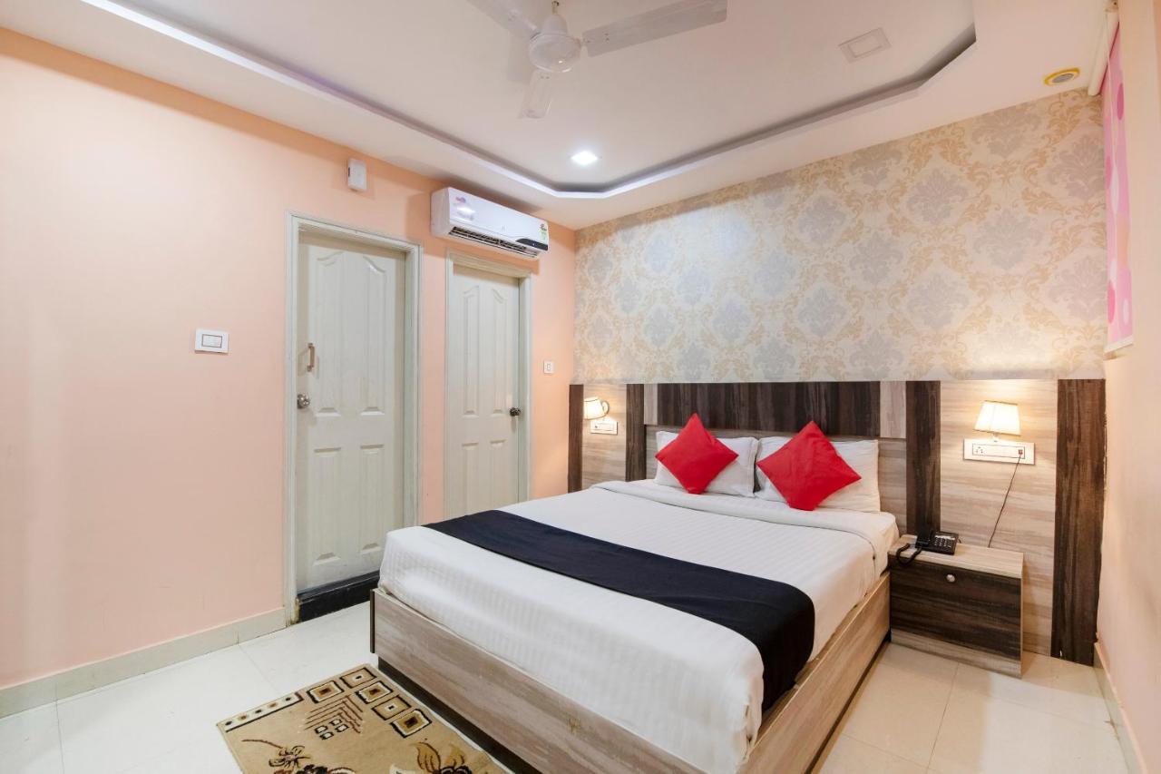Monarch Stays Hotel