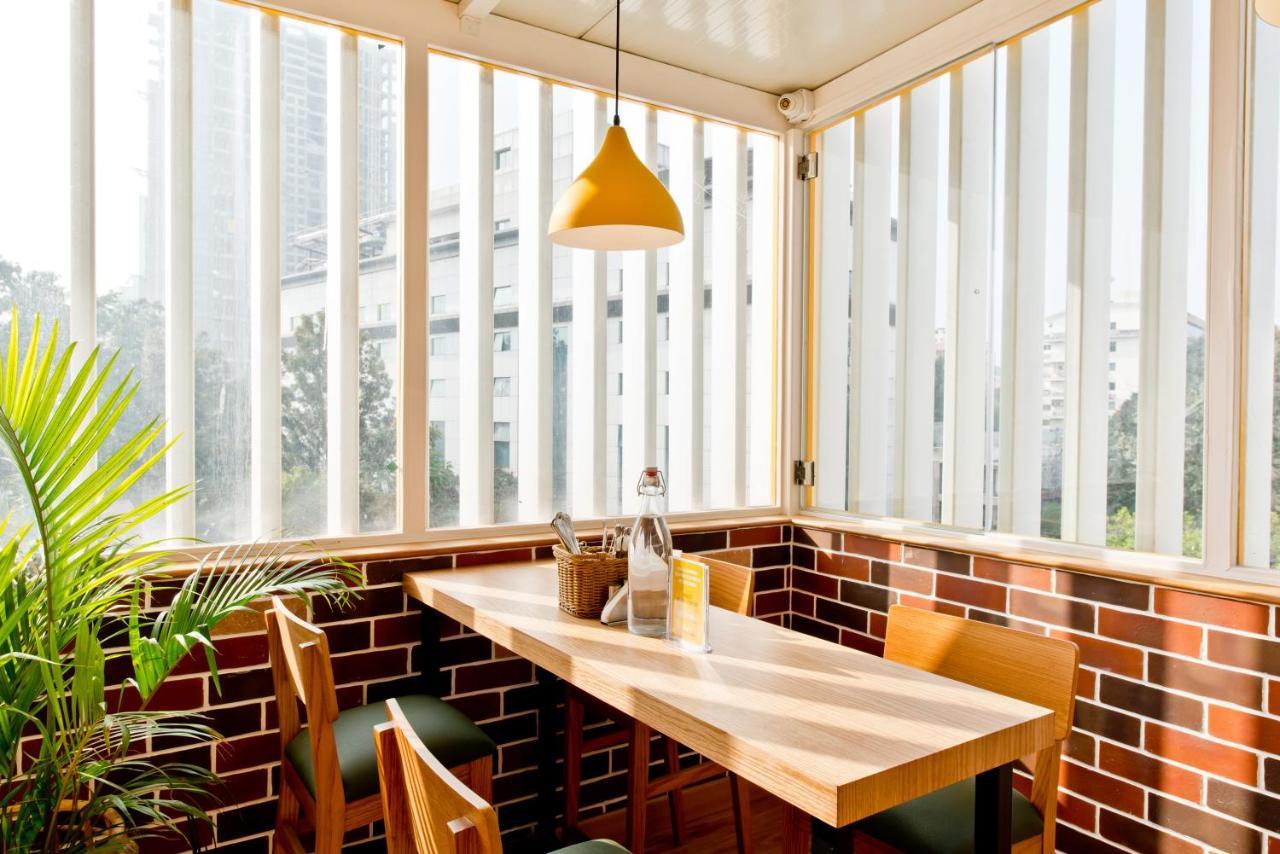 Bloomrooms @ Centre 3*