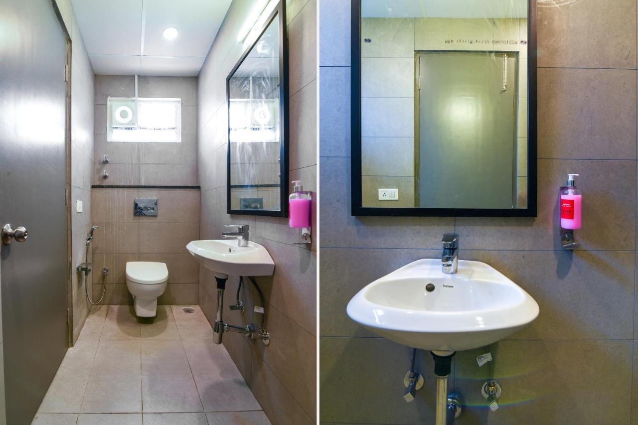 Oyo Townhouse 255 Indiranagar Double Road Bangalore