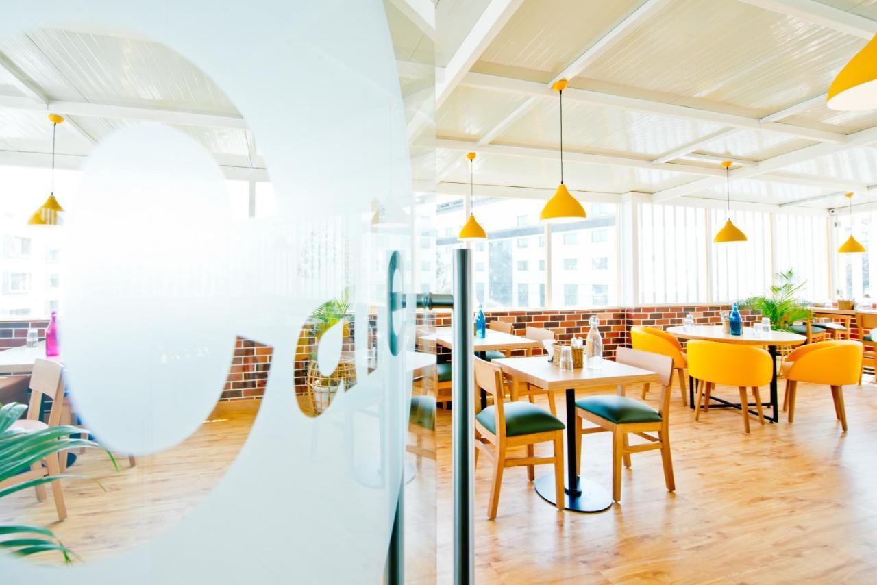 Bloomrooms @ Centre