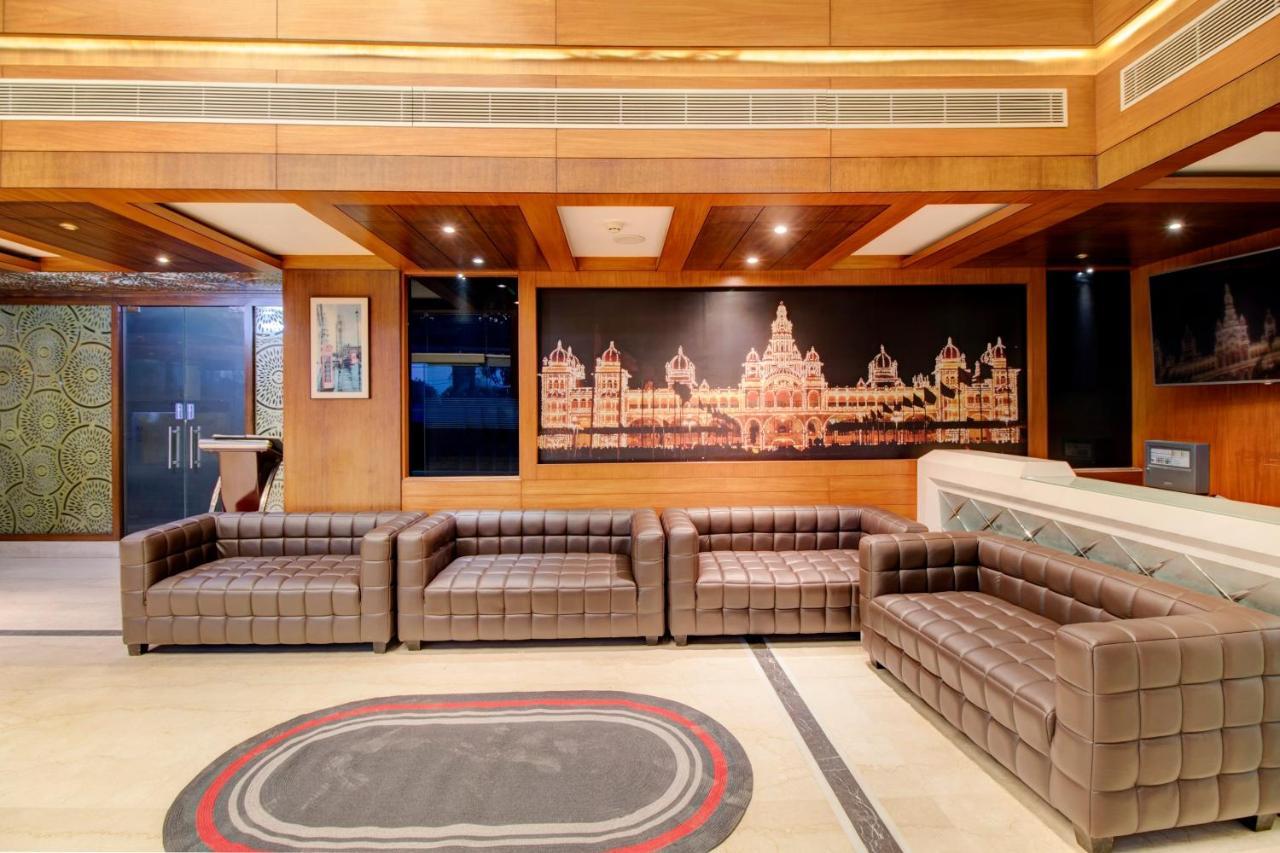 Hotel Sahar Pavillion 3*