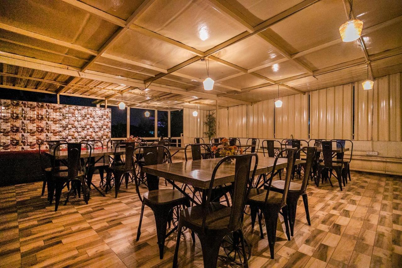 Capital O 3246 The Bouvice Hotel Bangalore