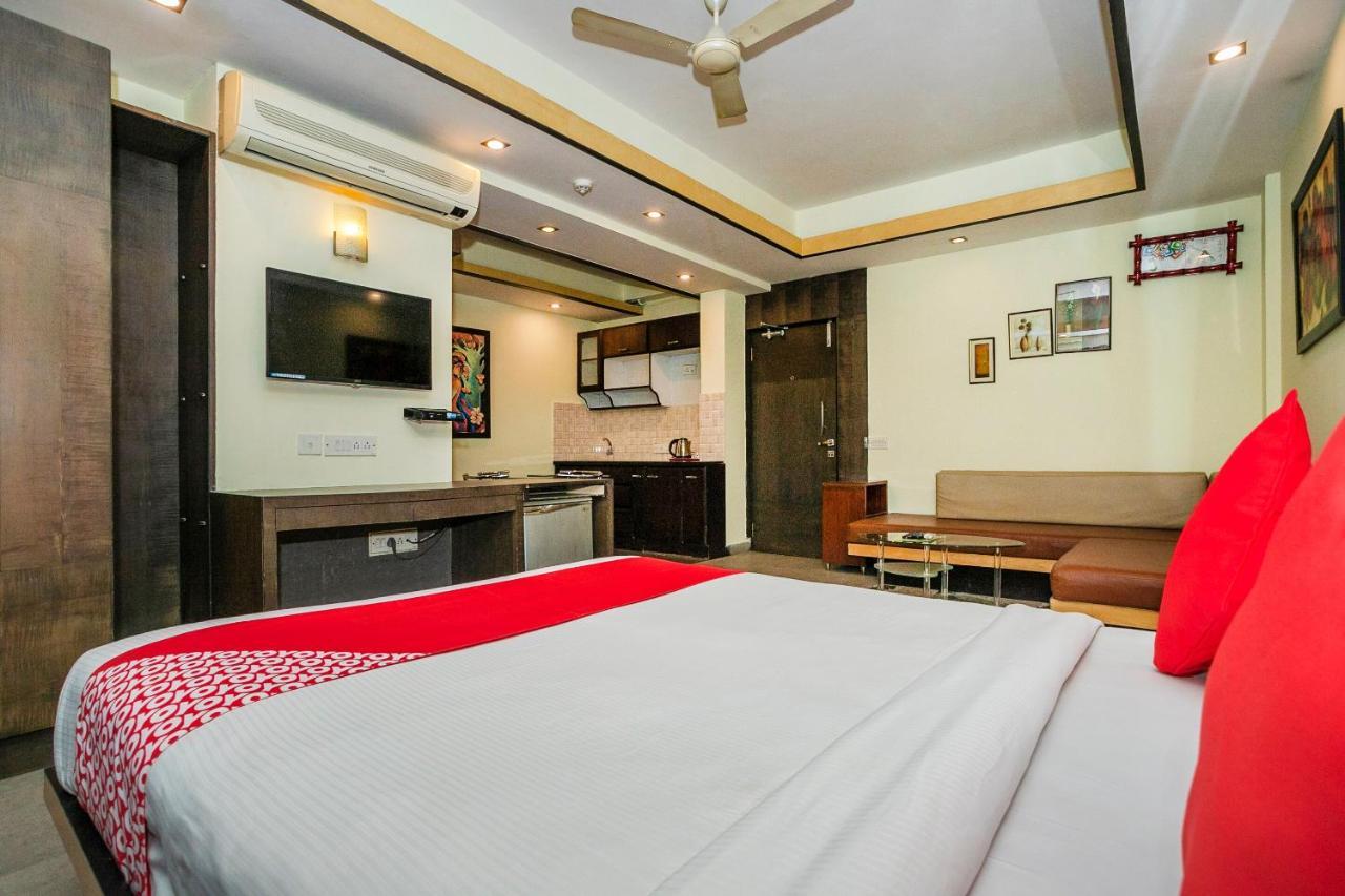 Hotel Capital O 3246 The Bouvice