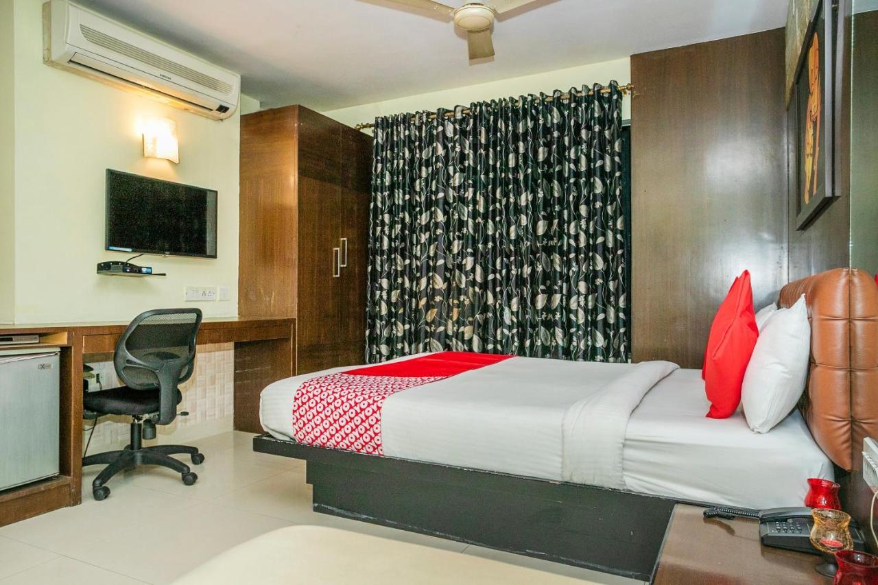 Capital O 3246 The Bouvice Bangalore