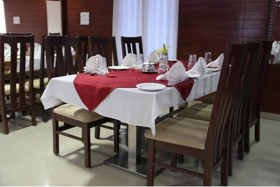 Hotel Highsky - Outer Ring Road 4*