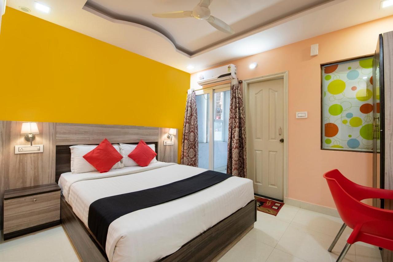 Monarch Stays Hotel 3*