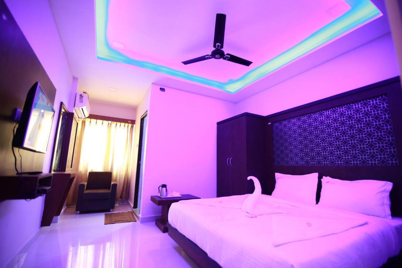 Apple Hotel 2*