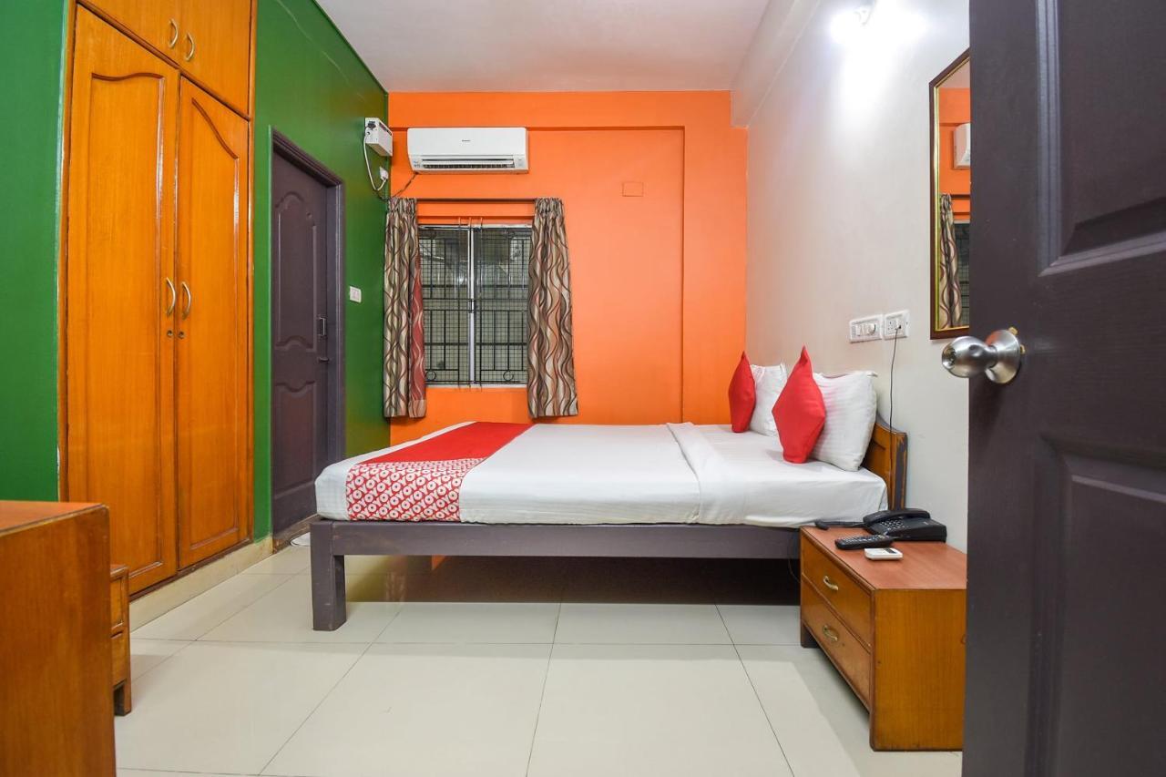 Super Oyo Exotica Near Ragigudda Sri Prasanna Anjaneyaswamy Temple Hotel 3*