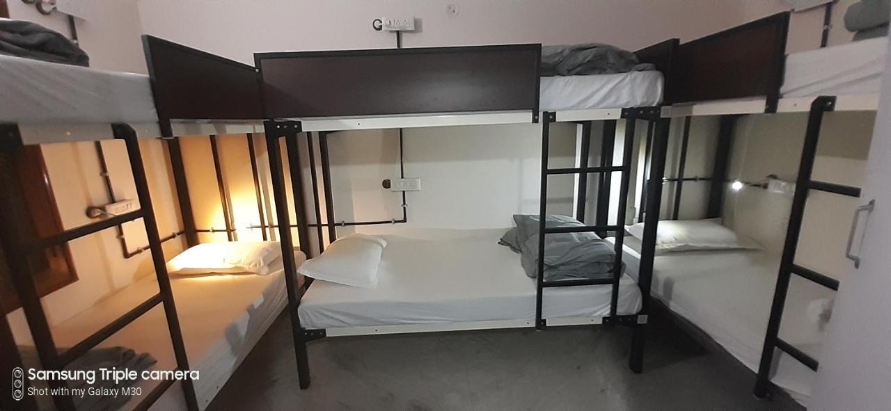 Hostel Chirpy Co-living Space & Bangalore