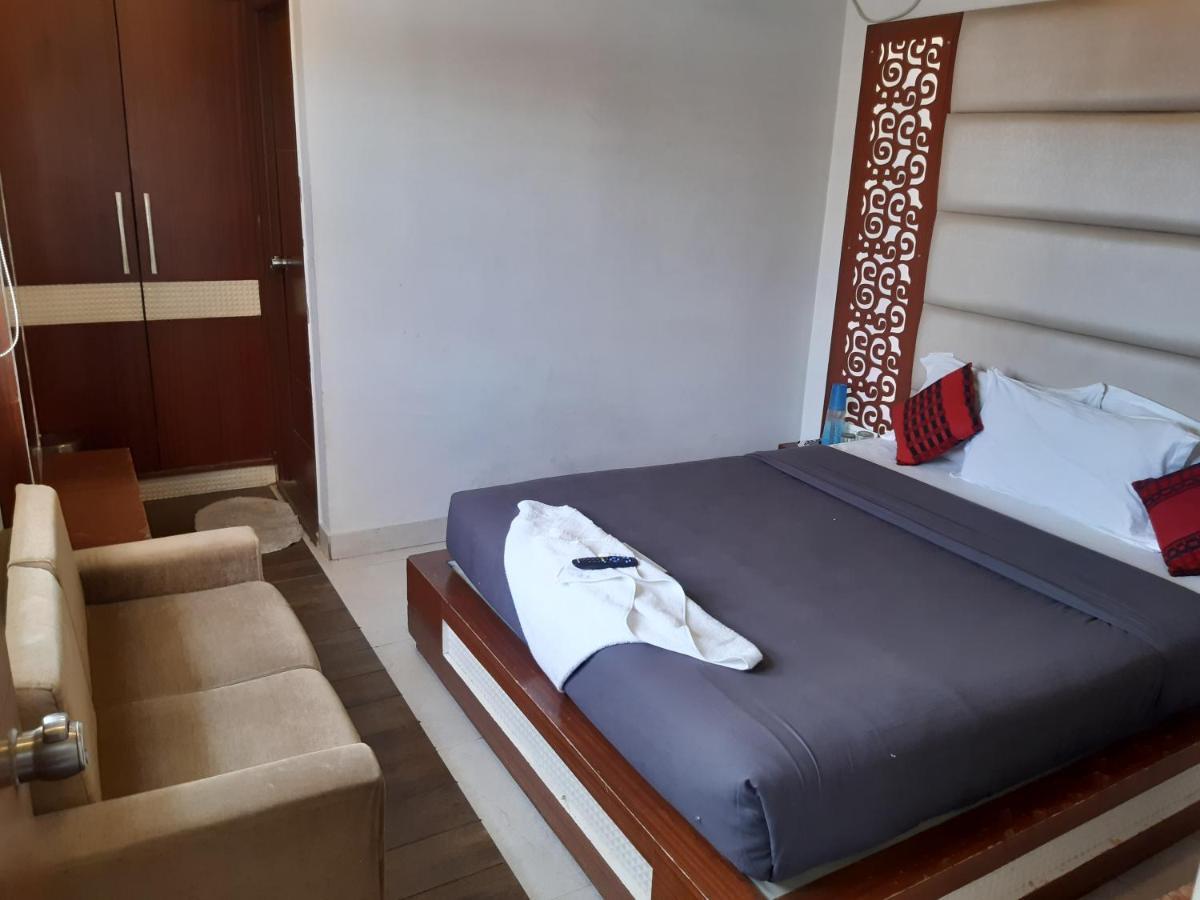 Hotel Empark Bangalore
