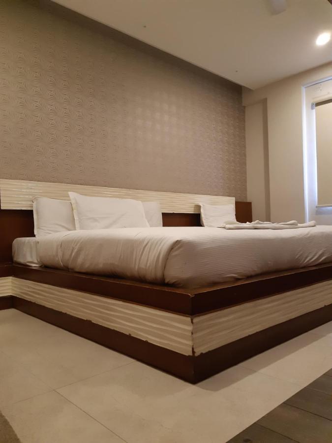 Empark Hotel Bangalore