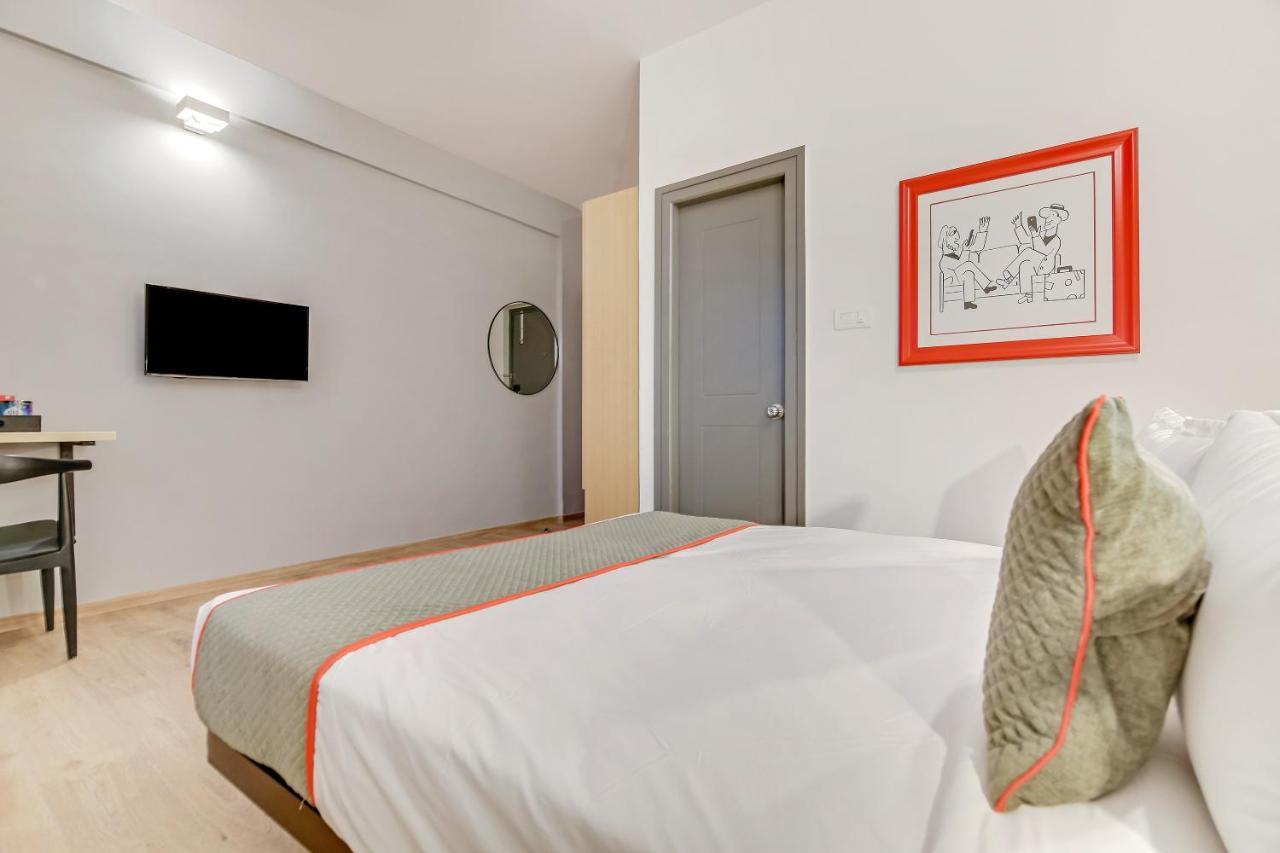 Oyo Townhouse 88 Manyata Lake View