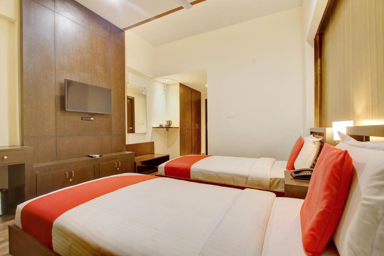 Capital O 13090 Astor Bangalore