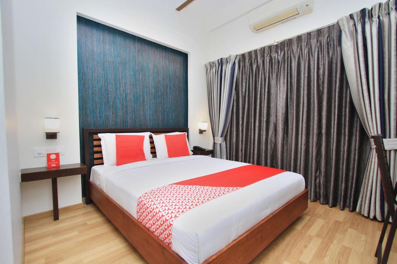 Hotel Capital O 13090 Astor