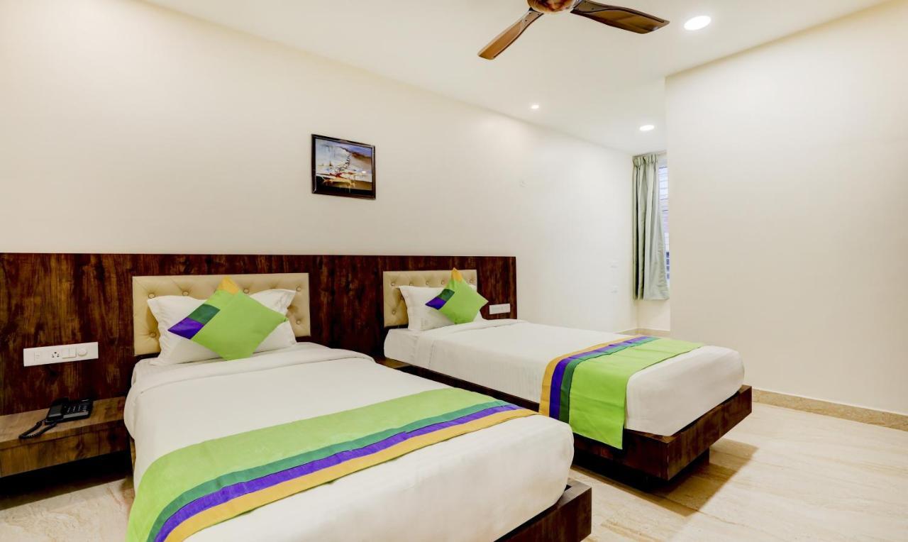 Treebo Trend Emora And Suites Brookfield 3*