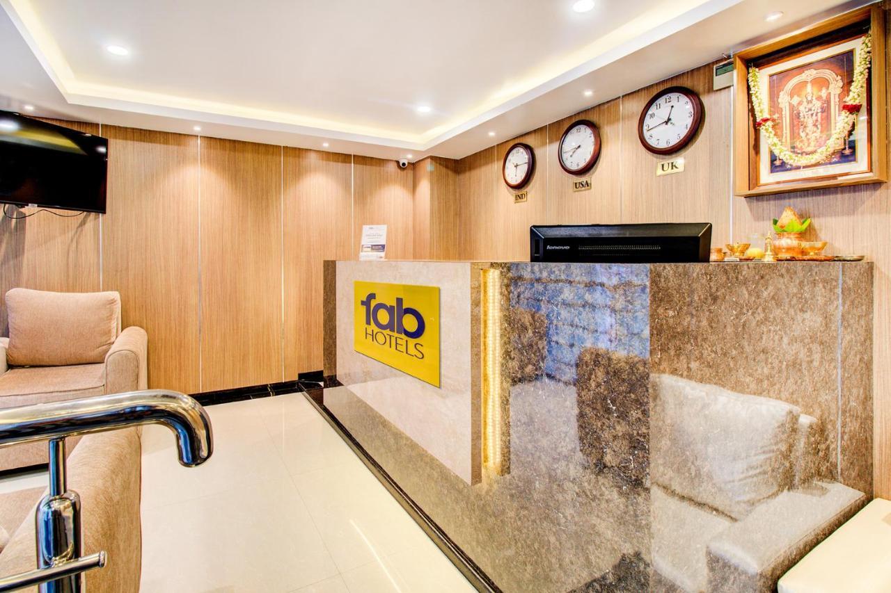 Fabhotel The Royal - Nr Gopalan Innovation Mall