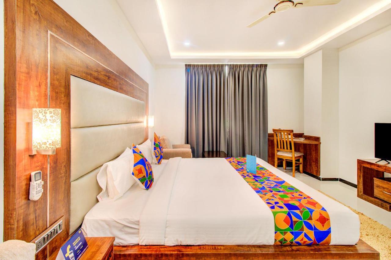 Fabhotel The Royal - Nr Gopalan Innovation Mall Hotel 3*