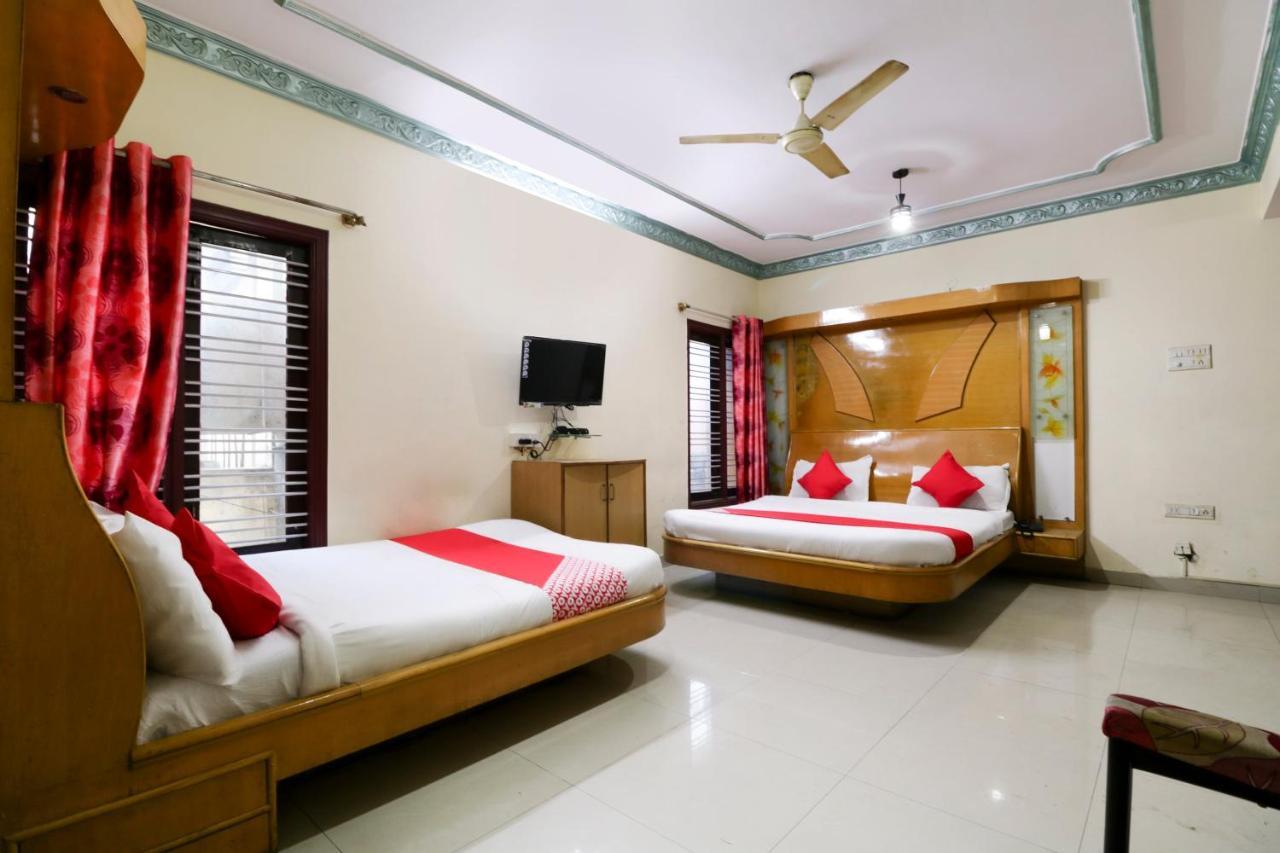 Hotel Oyo 71675 New Aishwarya Comforts