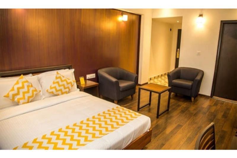 Hotel Capital 3*