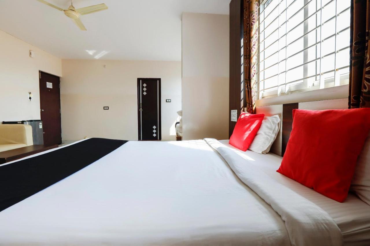 Hotel Capital O 70534 Habitat And 3*