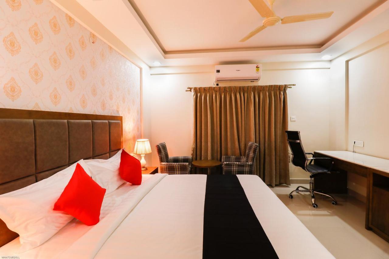 Metrovista Hotel 3*