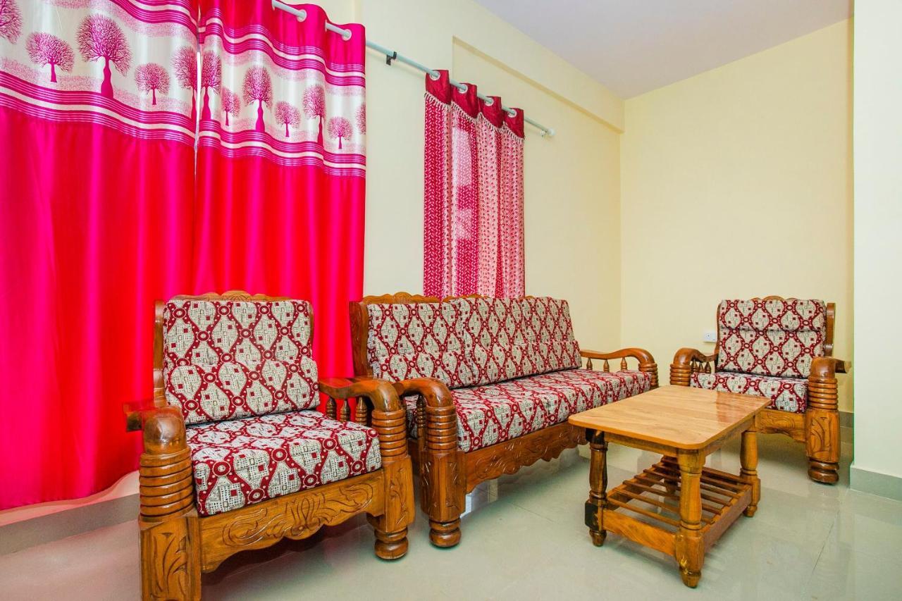 Oyo 25032 Seven Hills Guestline Hotel 3*