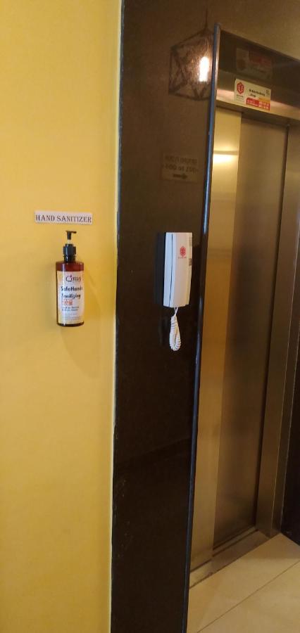 Hotel Regenta Indiranagar By Royal Orchid 3*