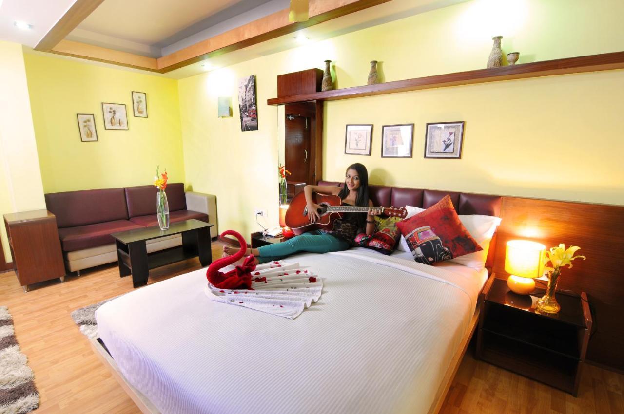 Hotel Capital O 3246 The Bouvice 3*