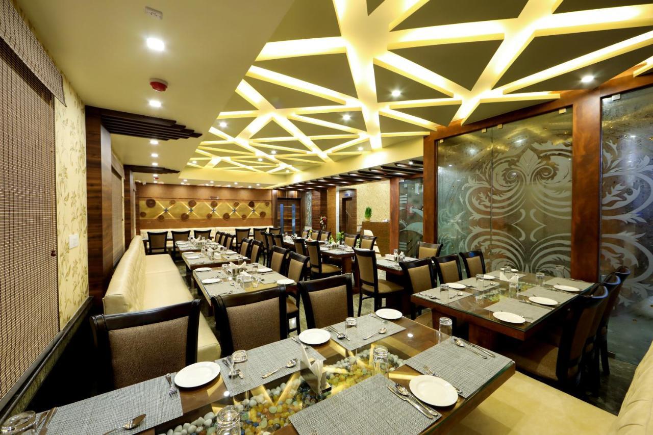 Aaccord Suites Hotel 3*