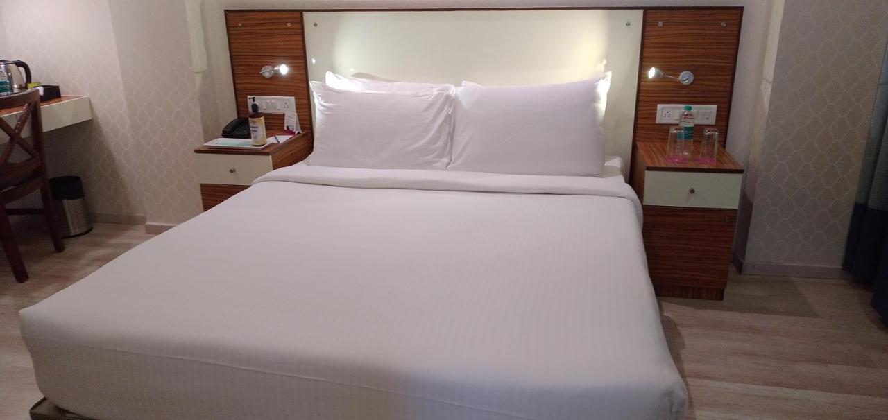 Regenta Indiranagar By Royal Orchid Hotel 3*