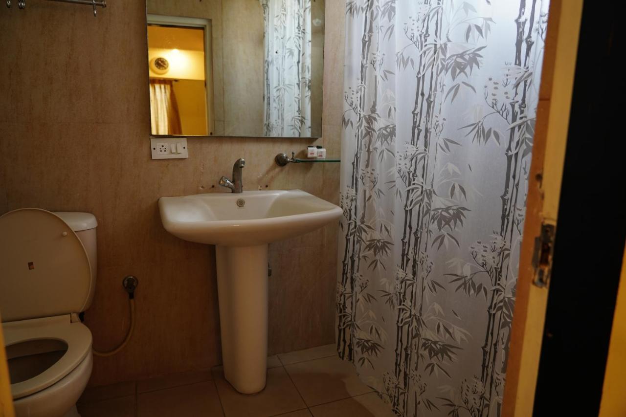Capital O 3246 The Bouvice 3* Bangalore