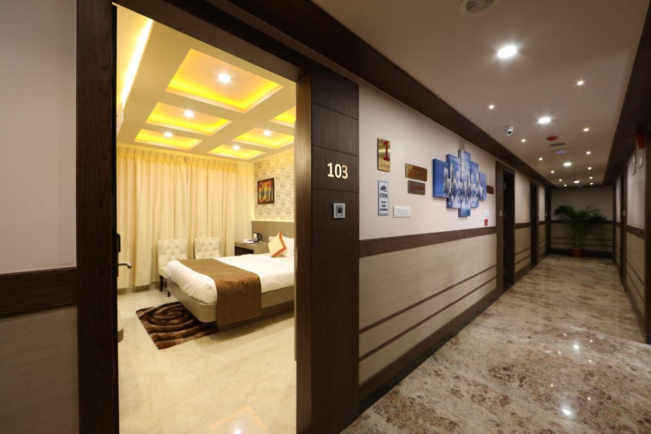 Aaccord Suites Hotel