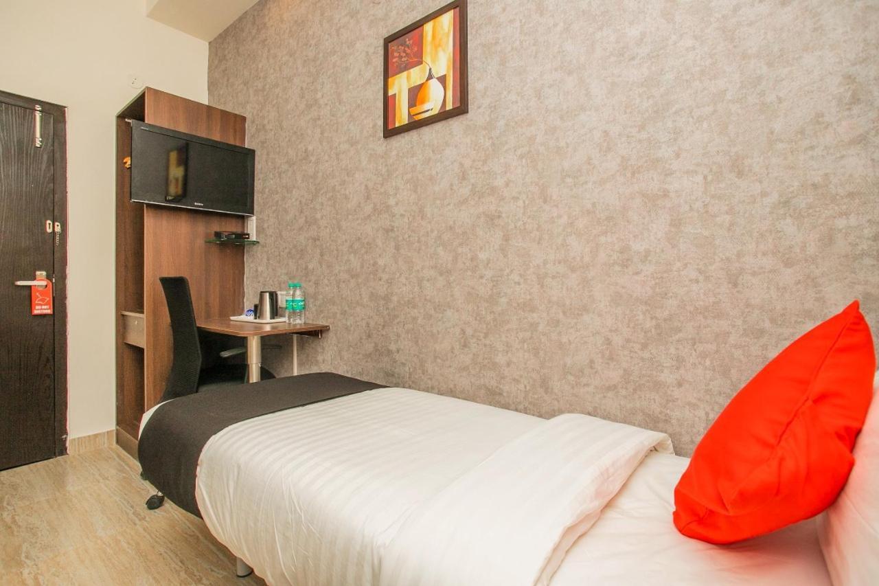 Dbrooks 3* Bangalore