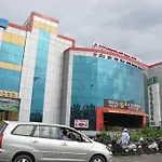 Hotel Kadamba Guestline