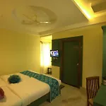 Hotel Royal Shades