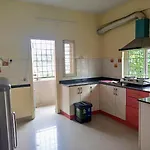 Dbrooks Stays - Entire 2Bhk With Fully Functional Kitchen