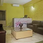 Fabhotel Galaxy Suites - Near Mp Layout Metro Station, Hebbal