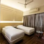 Grand Kalinga Hotel