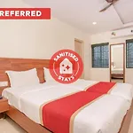 Oyo Flagship 77727 Hotel Blue Bell