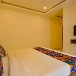Fabhotel Champion Gateway - Yelahanka
