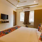 Fabhotel Champion Gateway - Yelahanka
