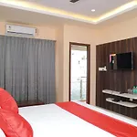 Hotel Golden Cherry