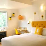Bloom Hotel - Brookefield
