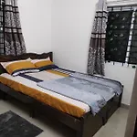 1Bhk Home Available For Short And Long Stays