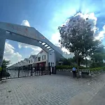 Villa Pristine